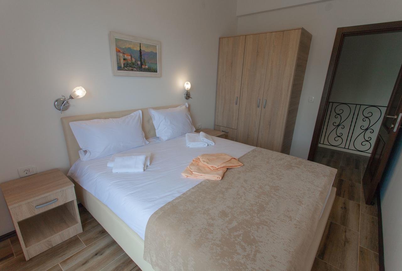 Rosmarino Apartment Sveti Stefan Exterior photo