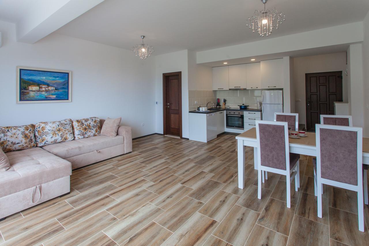 Rosmarino Apartment Sveti Stefan Exterior photo