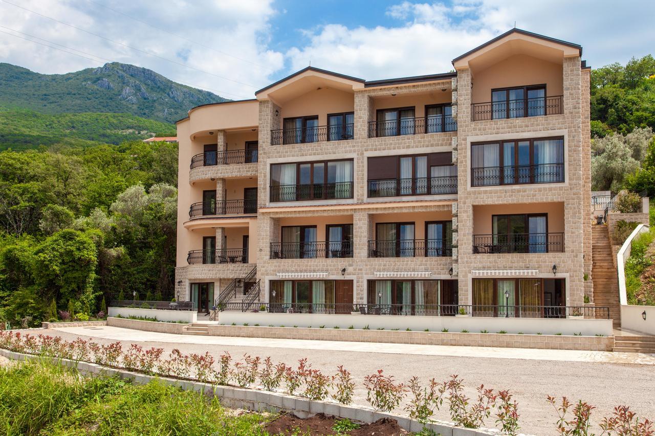 Rosmarino Apartment Sveti Stefan Exterior photo
